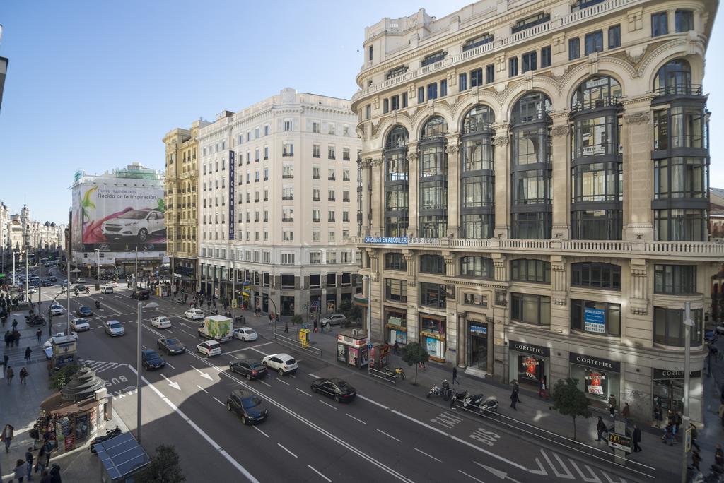 Petit Palace Triball Madrid Exterior photo